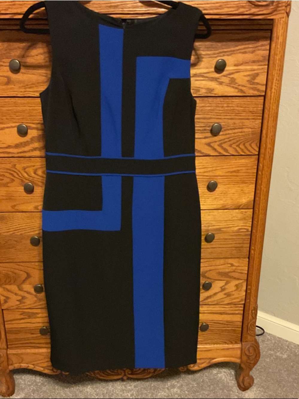 Kasper Black and Blue Geometric Colorblock Midi Sheath Dress